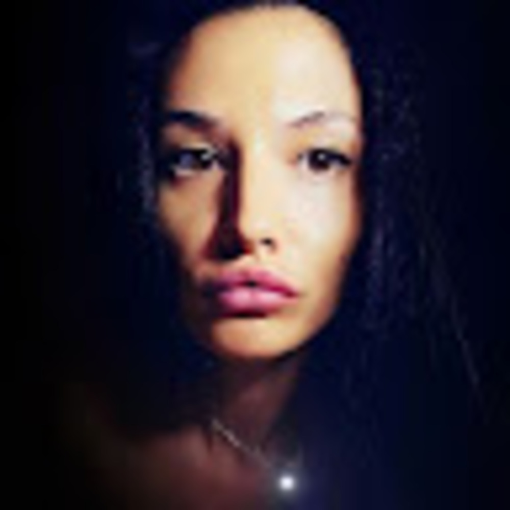 Meet your Posher, Hanna